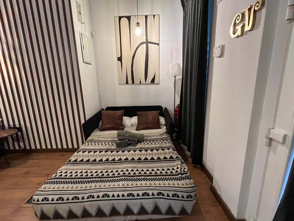 Chic12 Luxury Grupo Gran Via Apartment Madrid Bagian luar foto